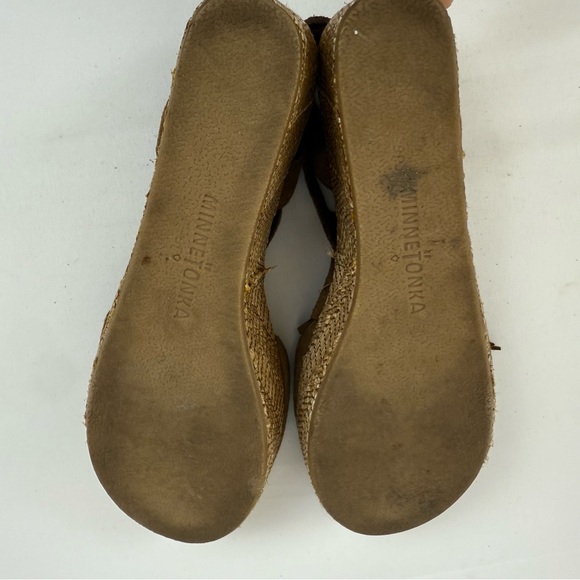Minnetonka Central Leather Suede Moccasin Wedge Fringe Sandals Size 7‎ Brown - Picture 6 of 8